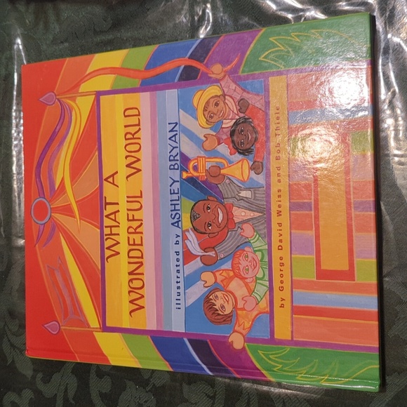 Book bundle of 2 hardcover - Picture 2 of 5